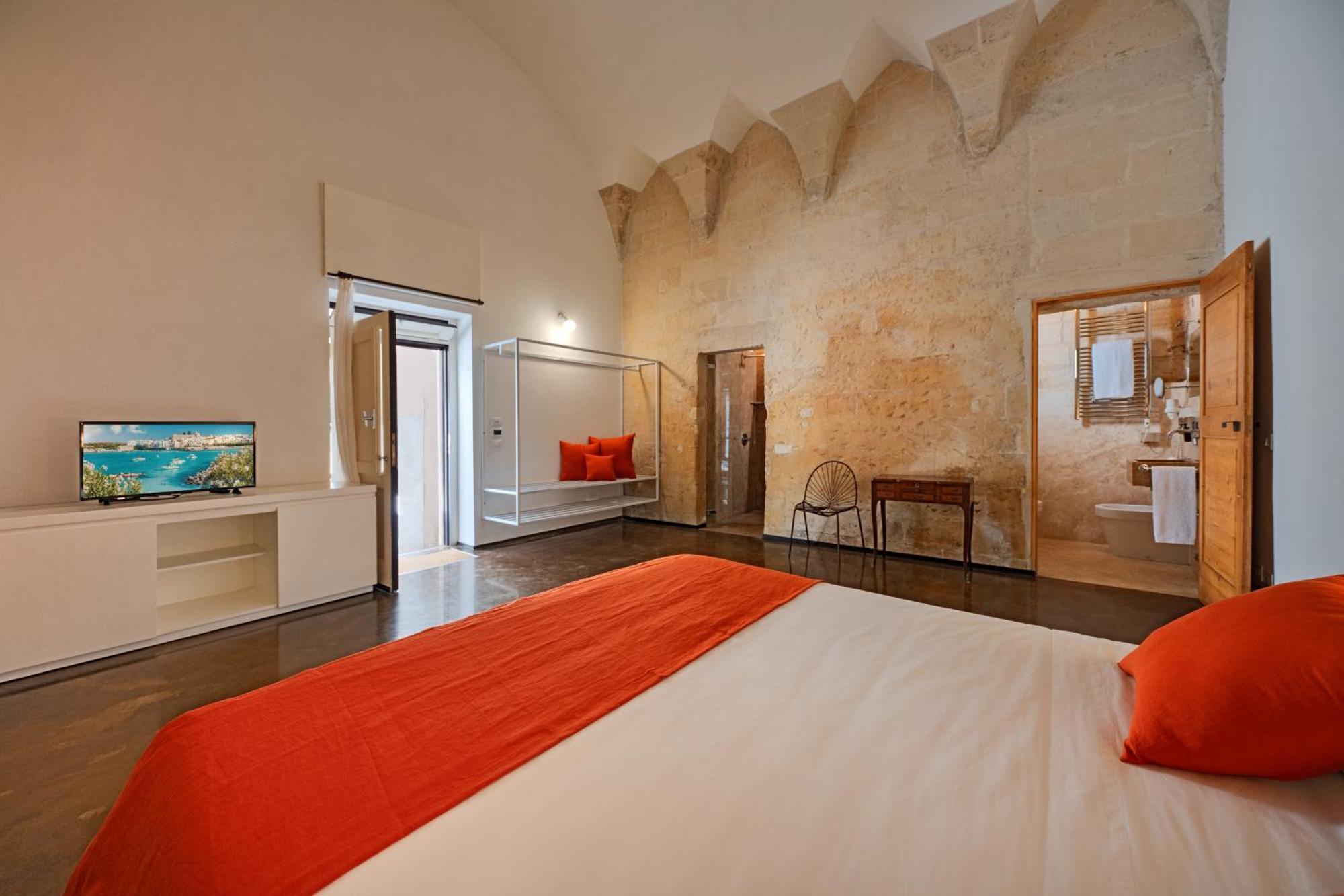 Palazzo Persone Dimora Storica Lecce Exterior foto