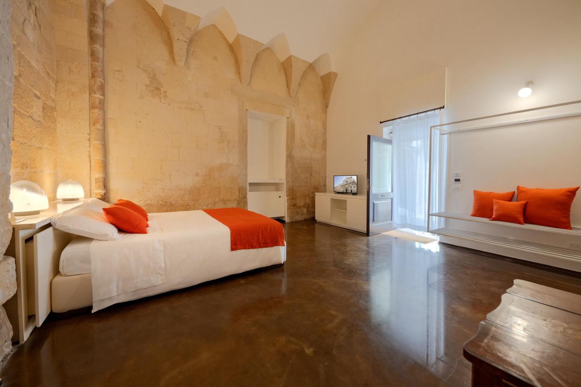 Palazzo Persone Dimora Storica Lecce Exterior foto