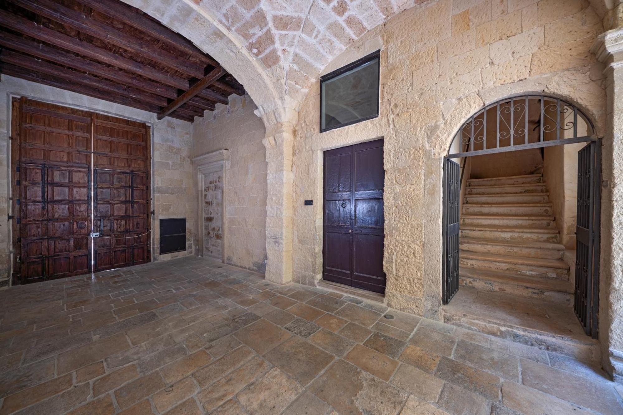 Palazzo Persone Dimora Storica Lecce Exterior foto